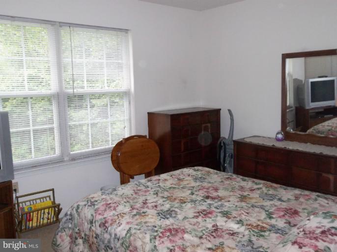 1560 Hallowing Point Road Prince Frederick, MD 20678 - Photo 6 of 13 Bedroom