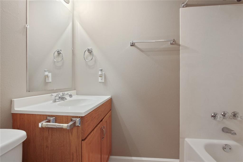 827 Milling Avenue, Unit 23 Luling, LA 70070 - Photo 8 of 9