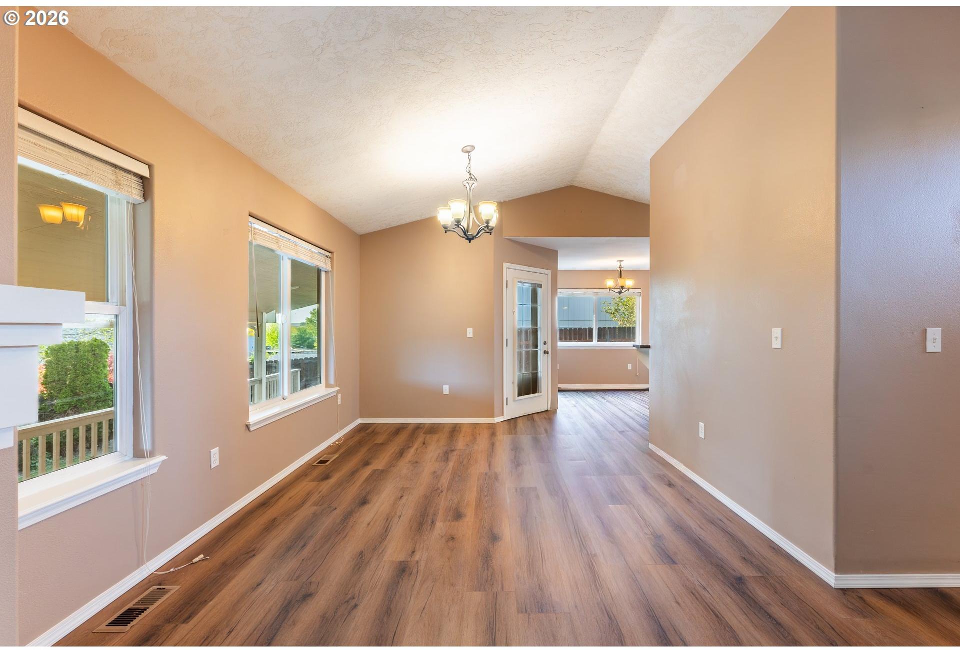 1621 Southwest 2nd Street Pendleton, OR 97801 - Photo 2 of 18 Gallery Image 2