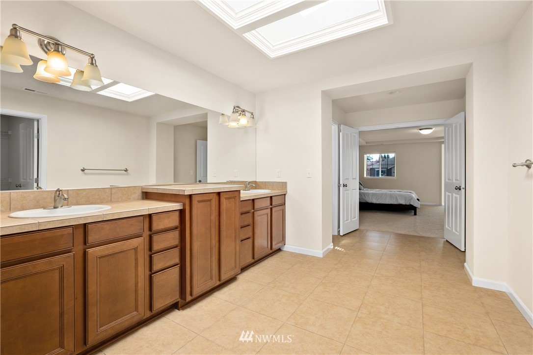 2927 182nd Place Southeast Bothell, WA 98012 - Photo 22 of 34 Gallery Image 22