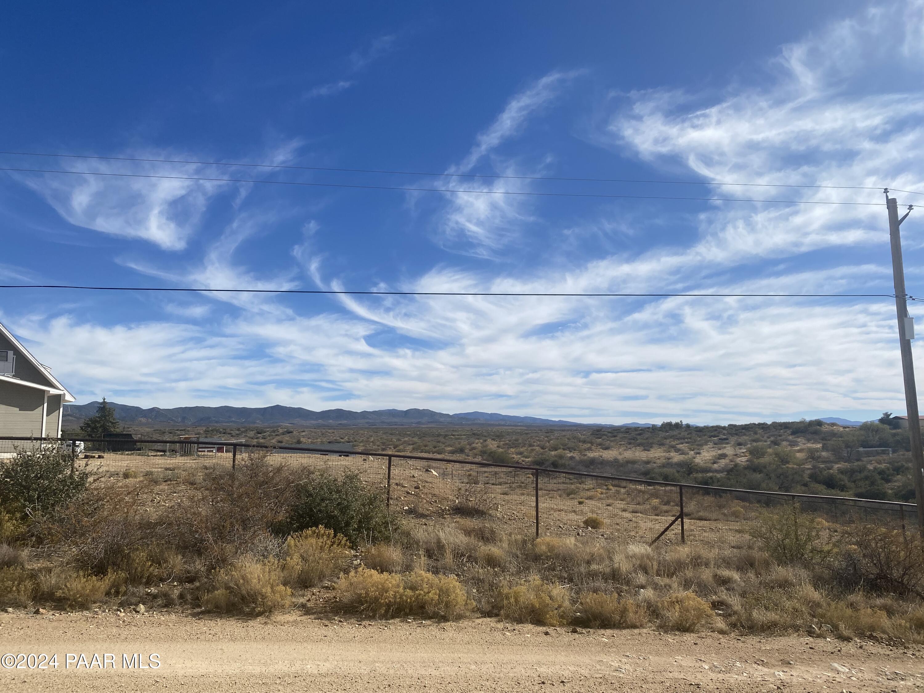 6820 Windmill Road Skull Valley, AZ 86338 - Photo 2 of 4 East View