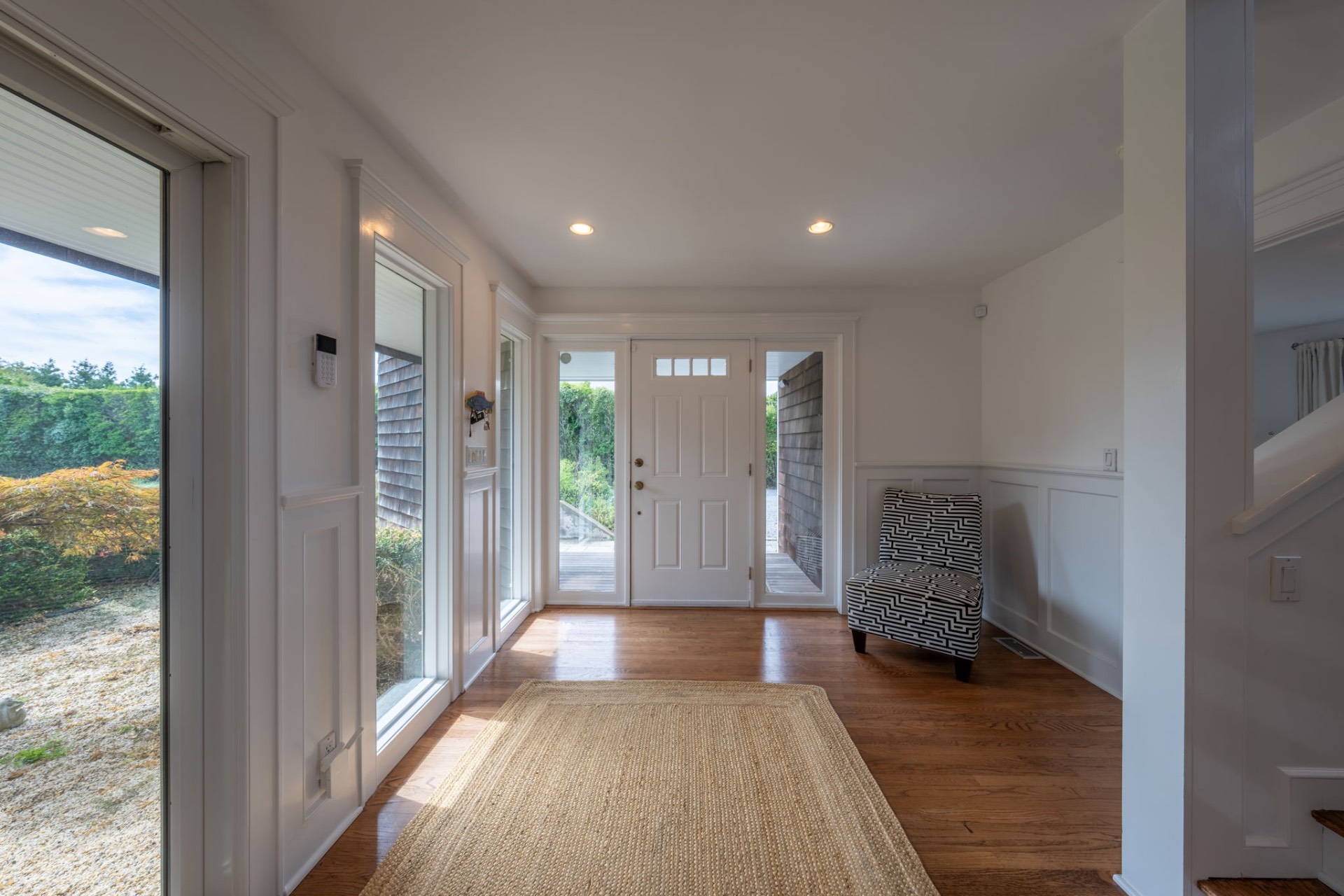 80 Sandpiper Lane Bridgehampton, NY 11932 - Photo 5 of 35 a view of gallery with wooden floor