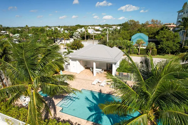 $8,500 | 144 Ocean Breeze Drive, Juno Beach, FL 33408