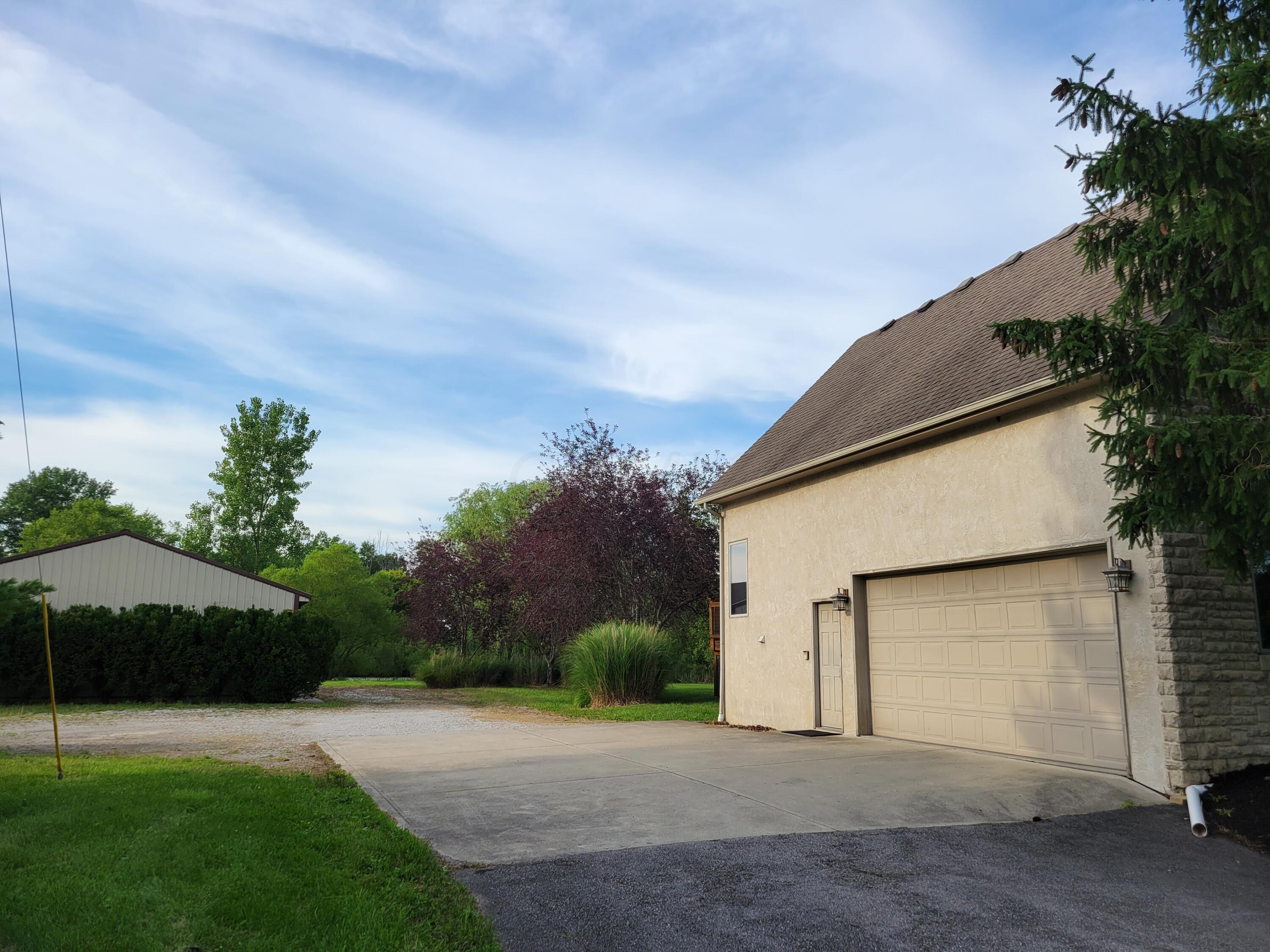 14620 Clark State Road Southwest Pataskala, OH 43062 - Photo 11 of 95 20220725_185235