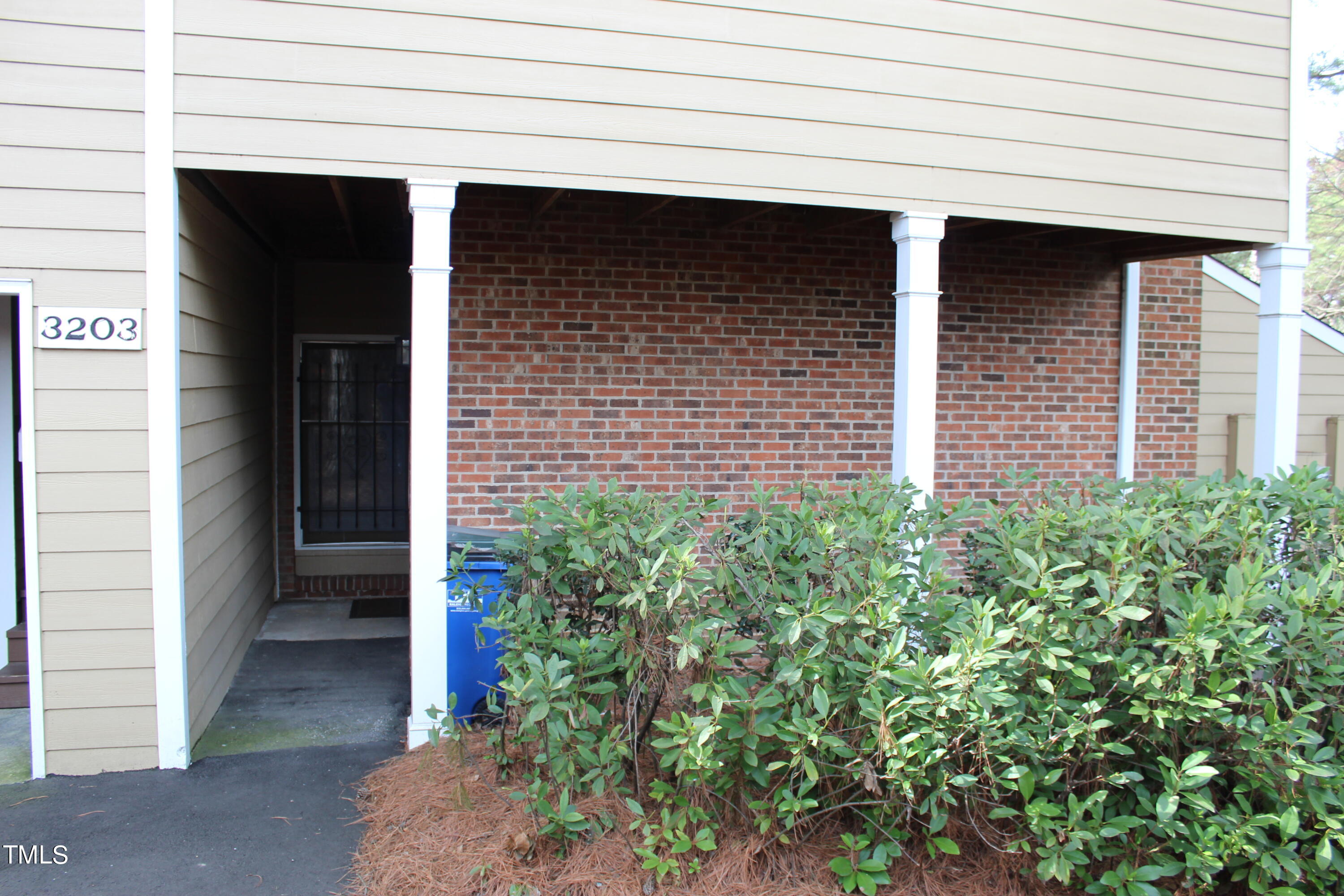 3203 Mill Run, Unit 168 Raleigh, NC 27612 - Photo 9 of 56 Front Door Entry