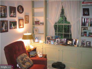 134 Holmecrest Road Jenkintown, PA 19046 - Photo 2 of 6 Gallery Image 2
