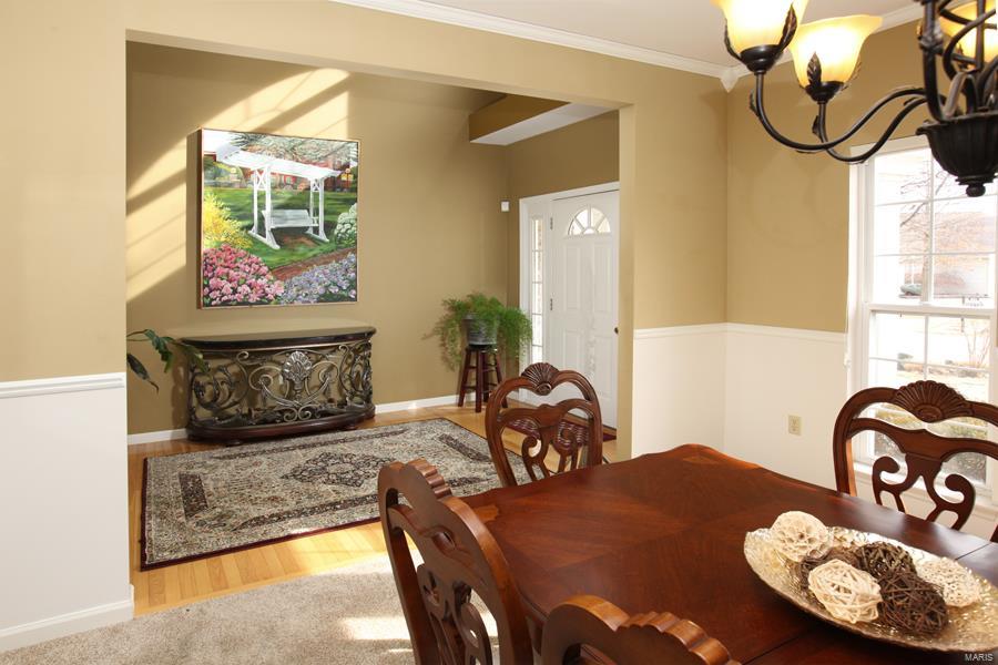 607 Grand View Ridge Court Eureka, MO 63025 - Photo 2 of 24 Gallery Image 2