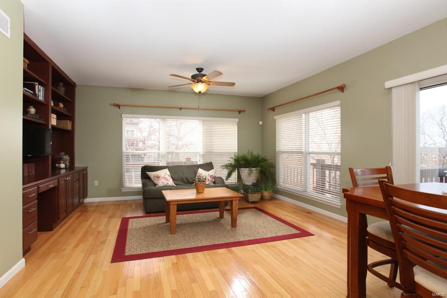 607 Grand View Ridge Court Eureka, MO 63025 - Photo 7 of 24 Gallery Image 7