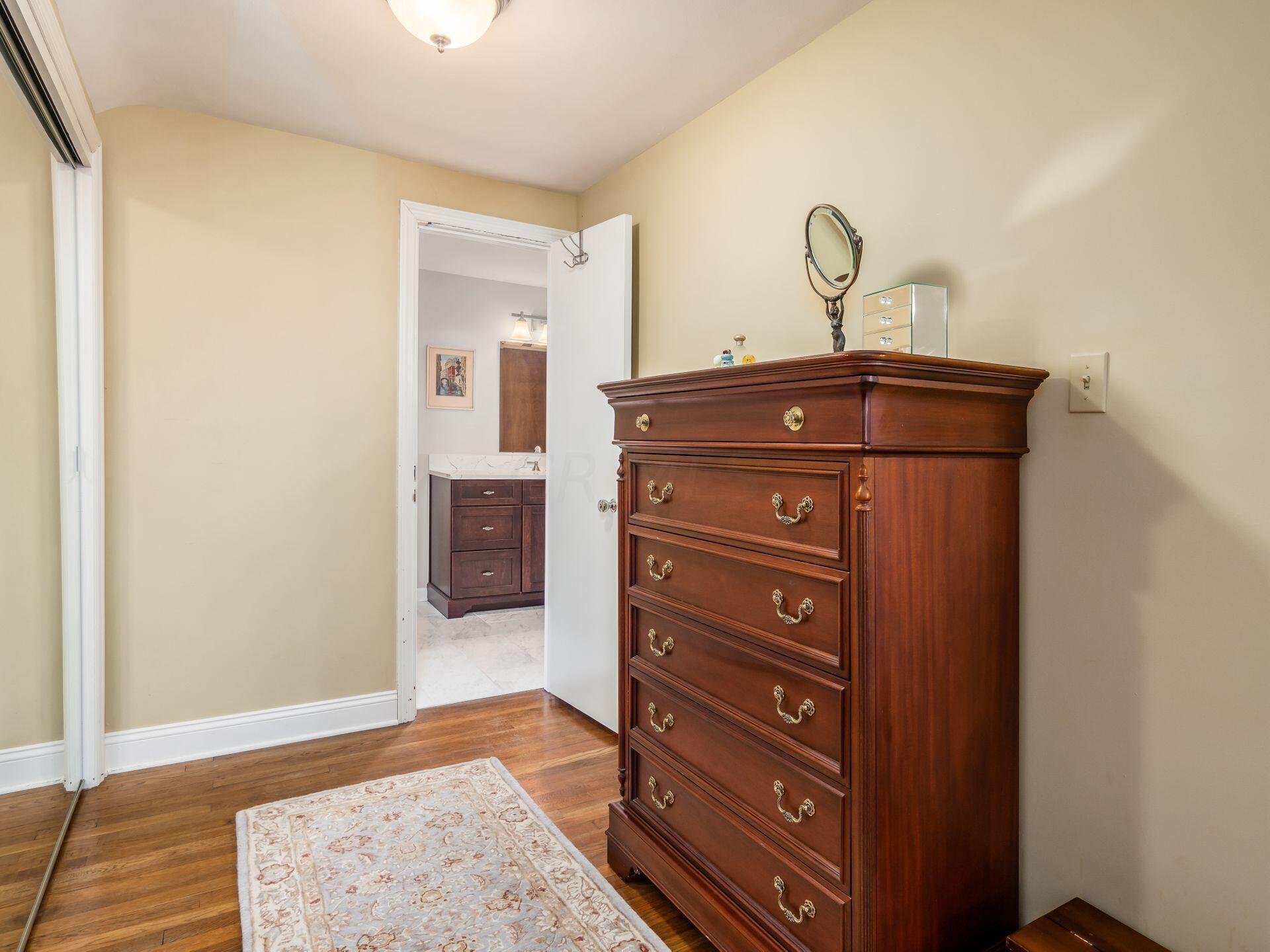 363 South Kellner Road Columbus, OH 43209 - Photo 35 of 72 Primary Bedroom