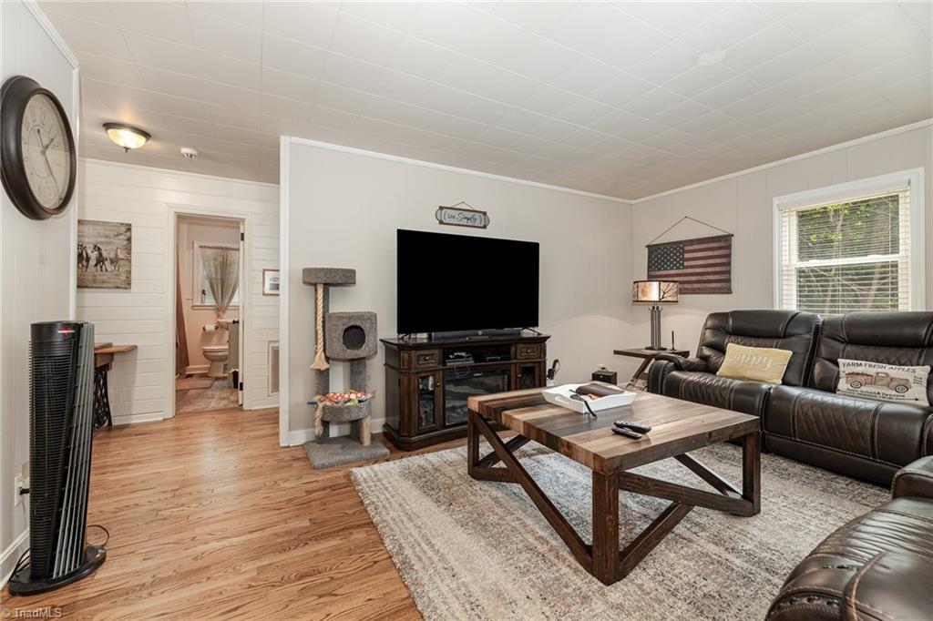 3800 Payne Road High Point, NC 27265 - Photo 6 of 22 Gallery Image 6
