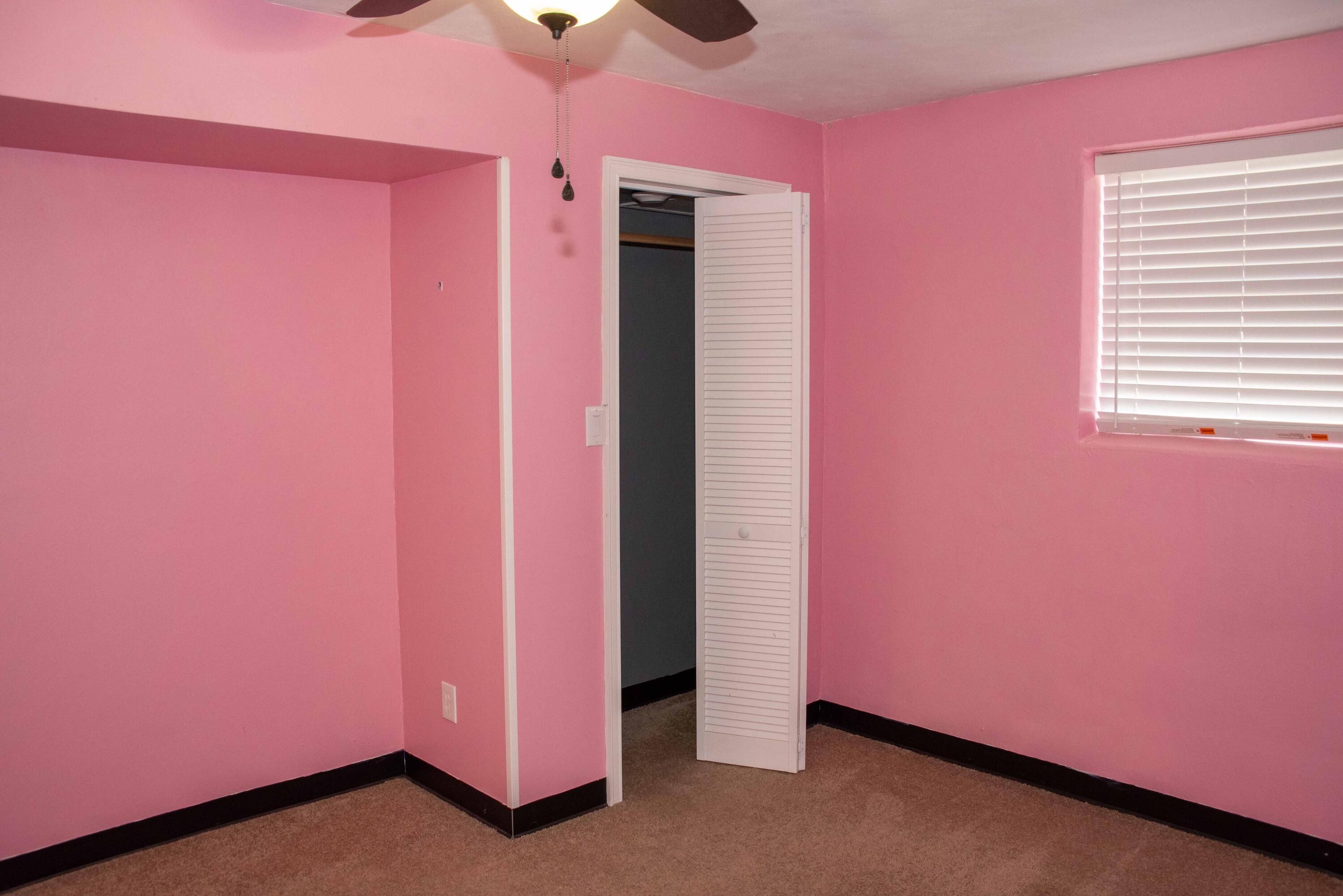 6038 Thornrose Road Roanoke, VA 24012 - Photo 8 of 68 6038 Thornrose-8