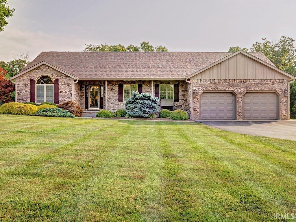 3332 West Cockrell Road Bloomington, IN 47403 - Photo 1 of 36 Gallery Image 1