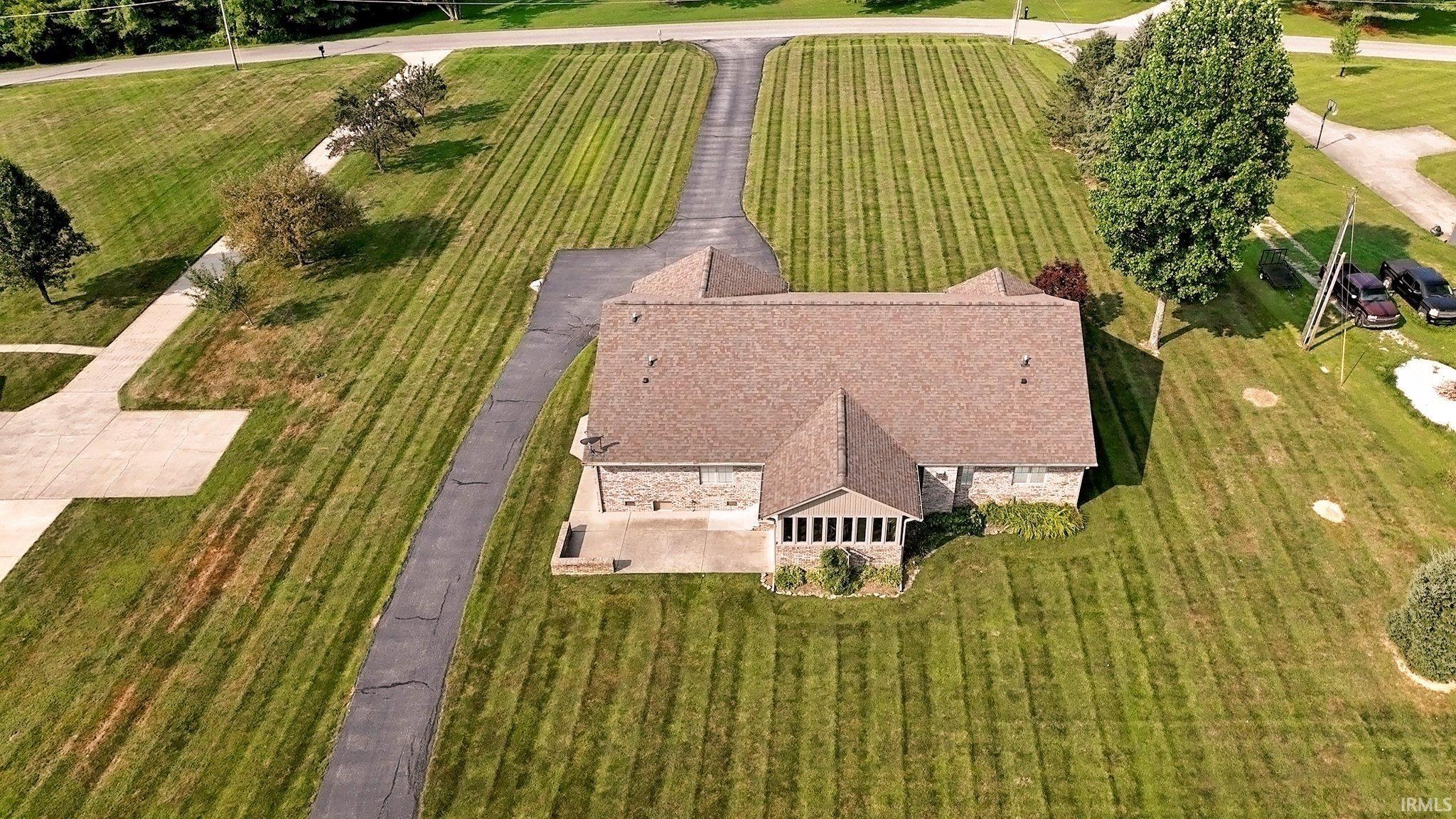 3332 West Cockrell Road Bloomington, IN 47403 - Photo 32 of 36 Gallery Image 32