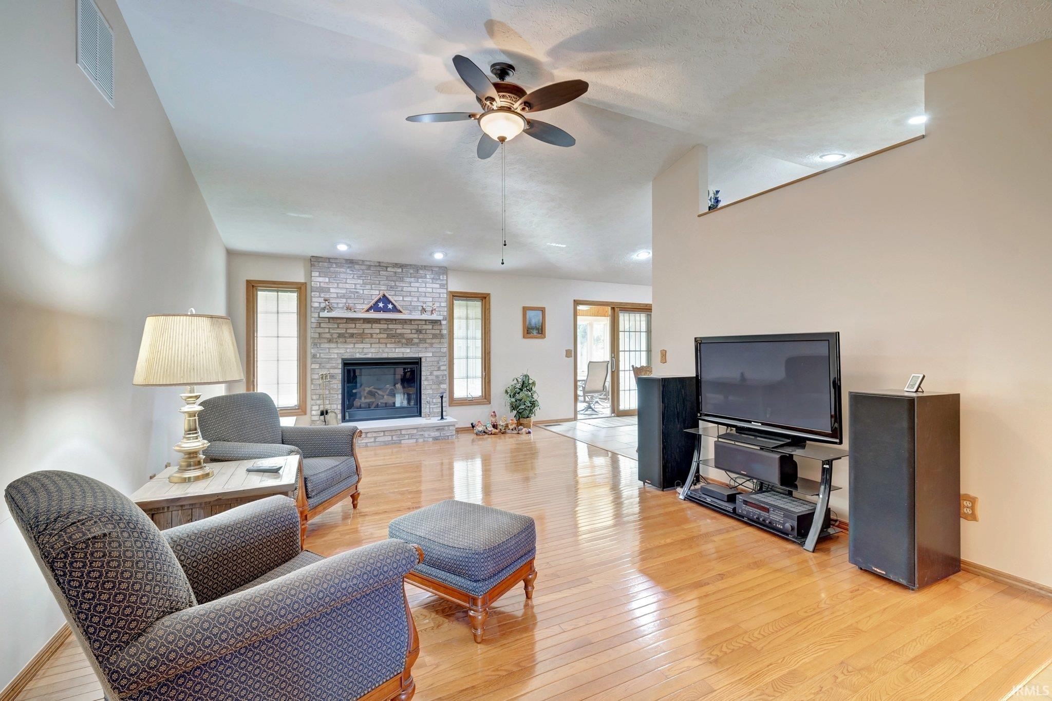 3332 West Cockrell Road Bloomington, IN 47403 - Photo 6 of 36 Gallery Image 6