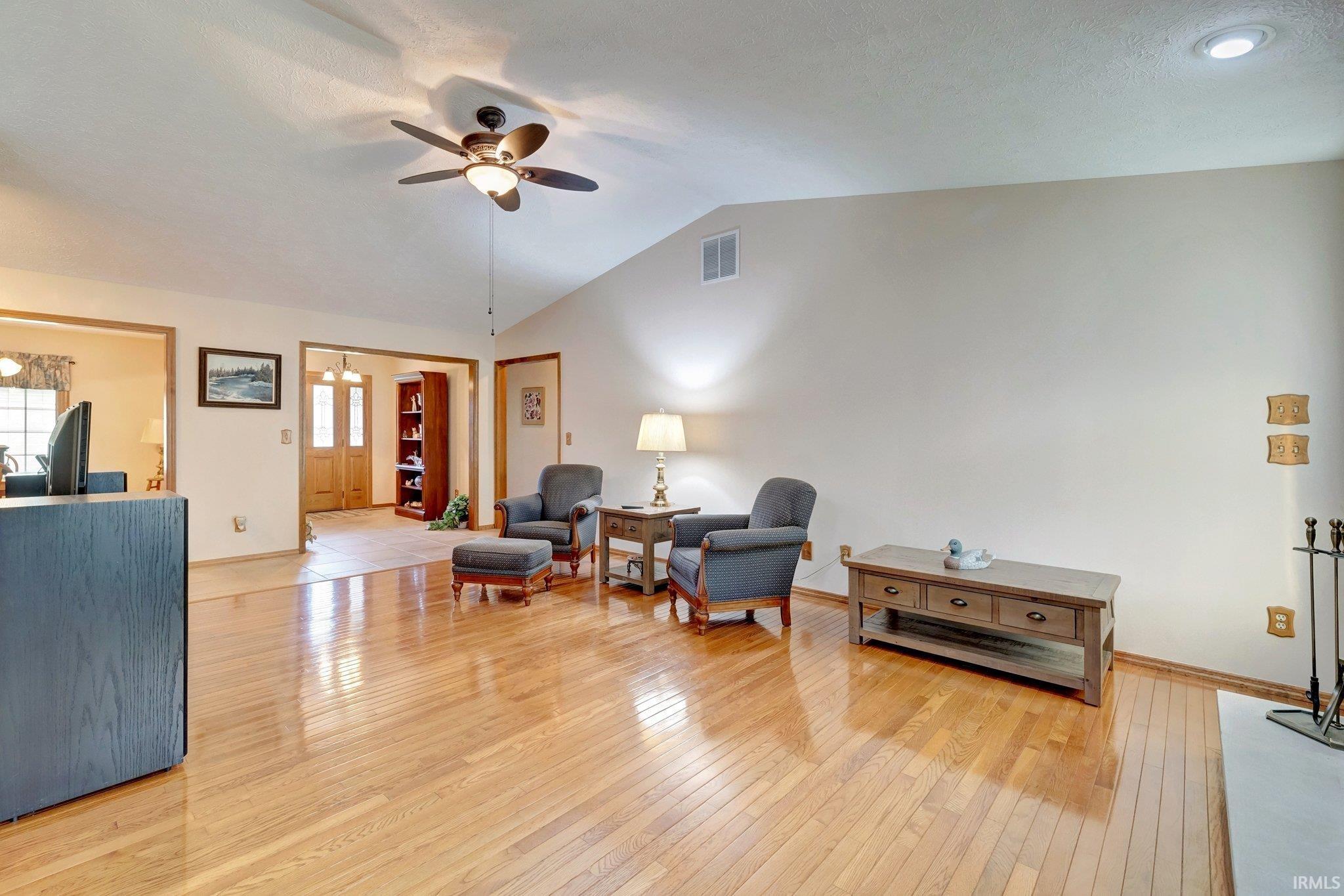 3332 West Cockrell Road Bloomington, IN 47403 - Photo 10 of 36 Gallery Image 10