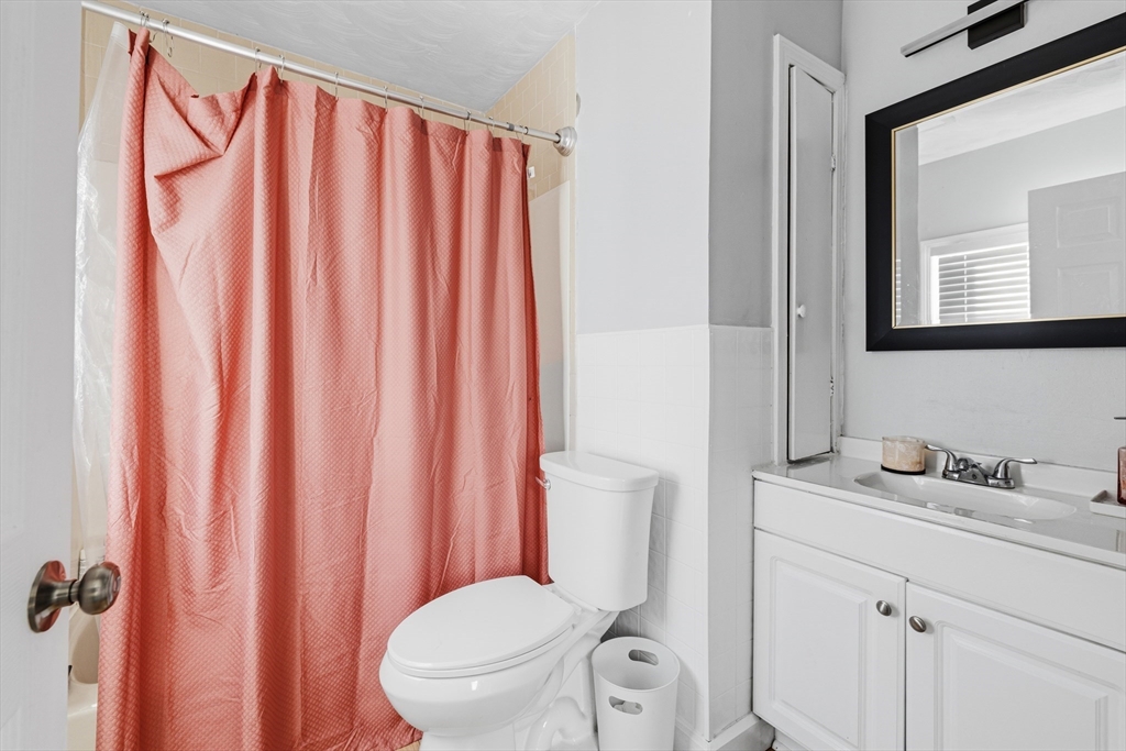 654 Third Street Fall River, MA 02721 - Photo 7 of 18