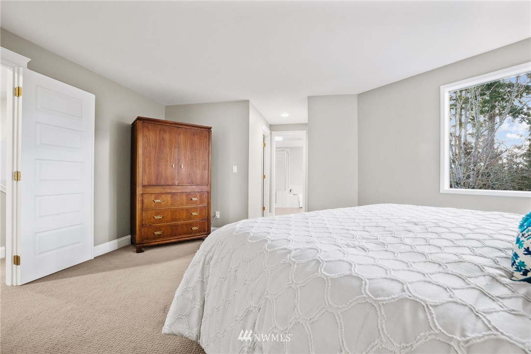 3419 241st Place Southeast Sammamish, WA 98029 - Photo 18 of 35 Gallery Image 18