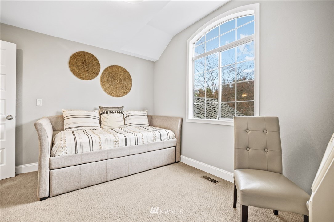 3419 241st Place Southeast Sammamish, WA 98029 - Photo 25 of 35 Gallery Image 25