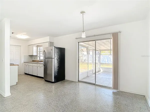 $2,200 | 7717 West Hiawatha Street, Tampa, FL 33615