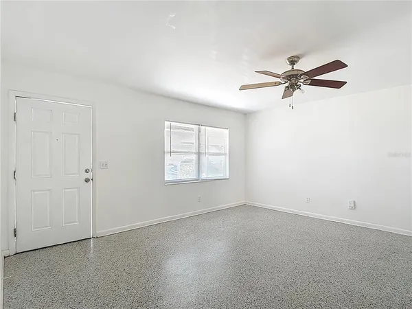 $2,200 | 7717 West Hiawatha Street, Tampa, FL 33615