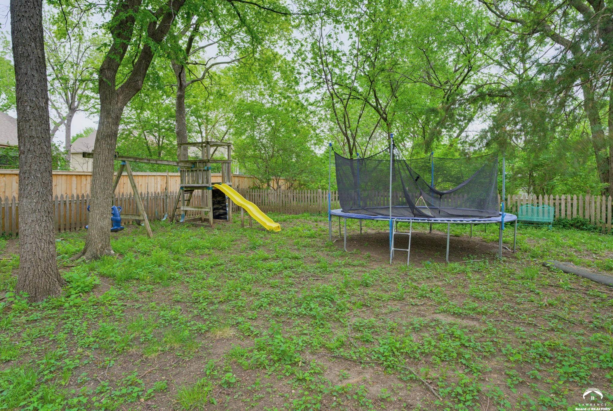 1124 Dubs Court Lawrence, KS 66049 - Photo 68 of 69