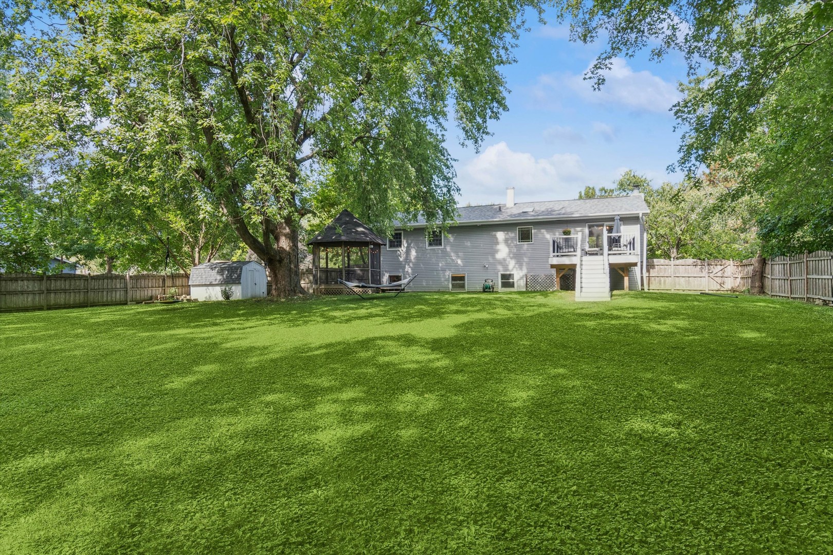 24331 Davids Court Naperville, IL 60564 - Photo 20 of 24 a house view with garden space