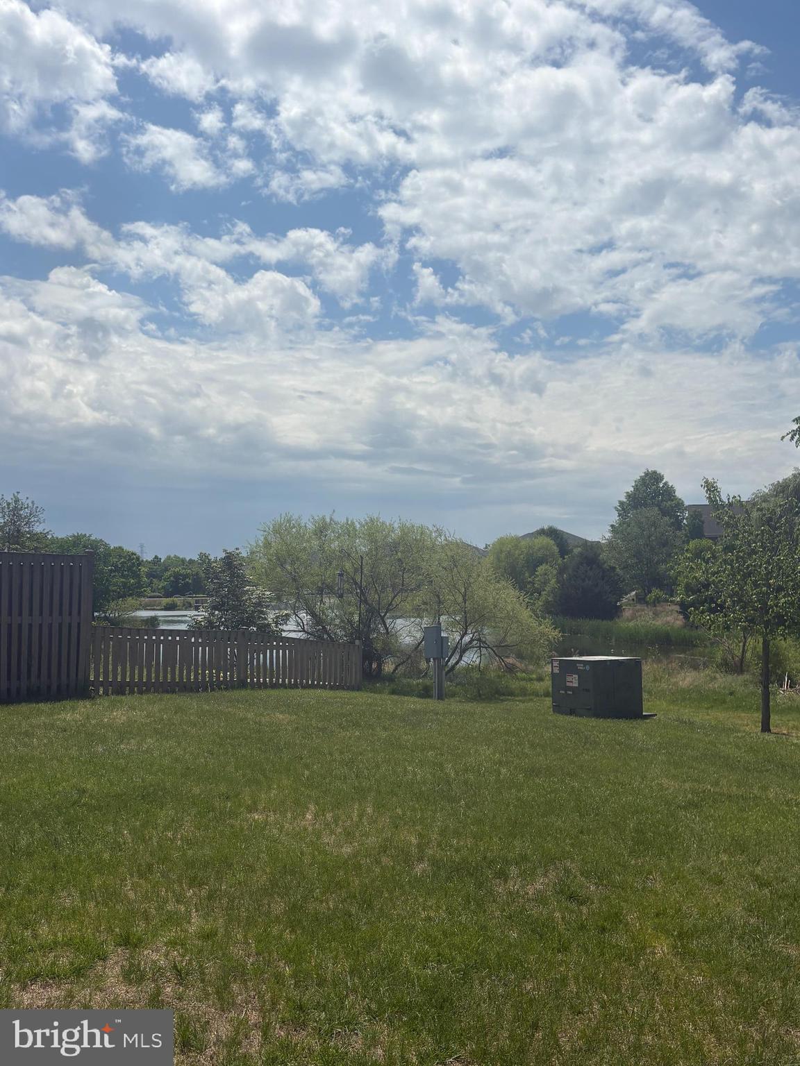 20937 Colecroft Square Ashburn, VA 20147 - Photo 2 of 3