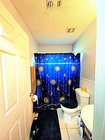 $1,700 | 1546 Ramada Drive, Houston, TX 77062