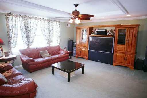 272 Randy Lane Coraopolis, PA 15108 - Photo 4 of 8 Other.