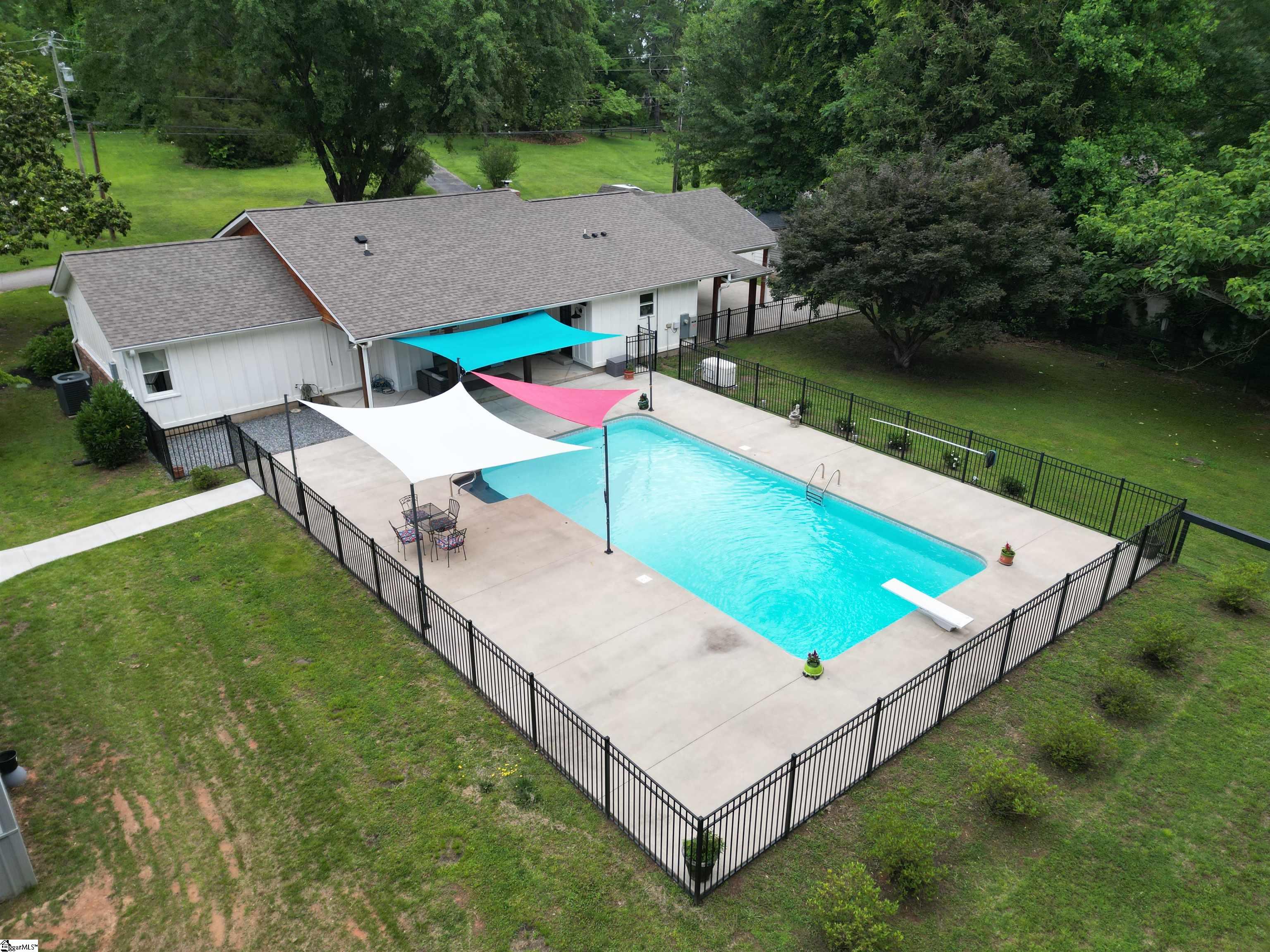 508 Forest Drive Landrum, SC 29356 - Photo 42 of 48
