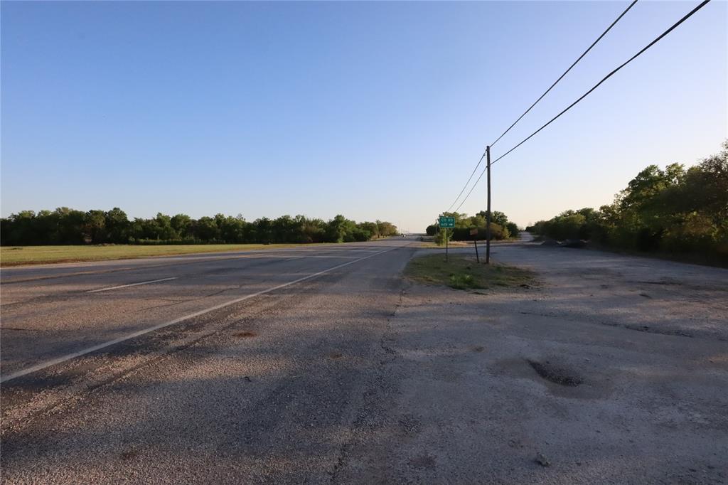 1437 West Loop 254 Ranger, TX 76470 - Photo 5 of 27