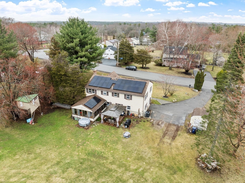 17 Horseshoe Road Dracut, MA 01826 - Photo 37 of 42