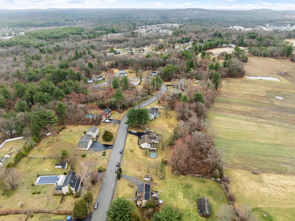 17 Horseshoe Road Dracut, MA 01826 - Photo 42 of 42