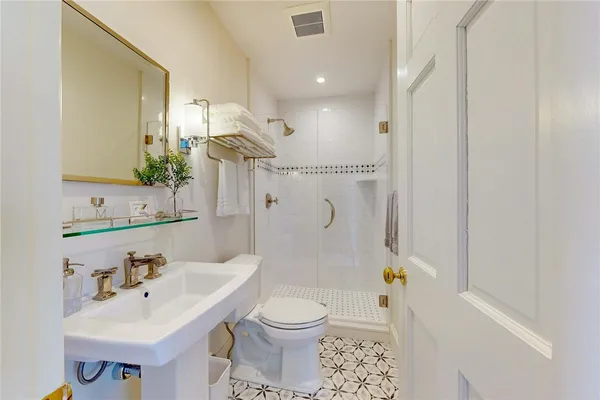 $1,279,000 | 18 Benefit Street, Providence, RI 02904