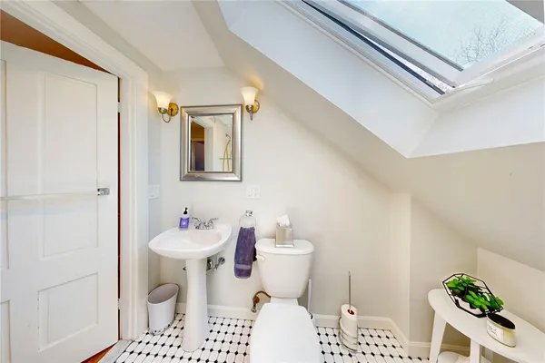 $1,279,000 | 18 Benefit Street, Providence, RI 02904