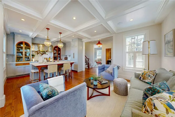 $1,279,000 | 18 Benefit Street, Providence, RI 02904