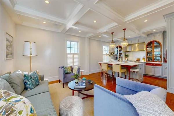 $1,279,000 | 18 Benefit Street, Providence, RI 02904