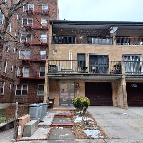 $350,000 | 143-37 Barclay Avenue, Unit A1 | Downtown Flushing
