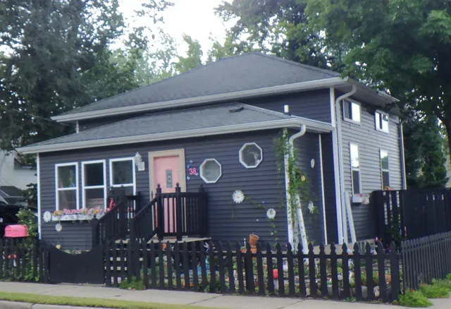 $120,000 | 38 5th Street, Clintonville, WI 54929