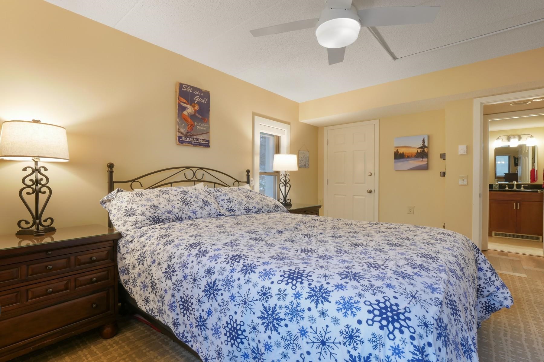 203 Old Mill Road, Unit B09 Killington, VT 05751 - Photo 19 of 43