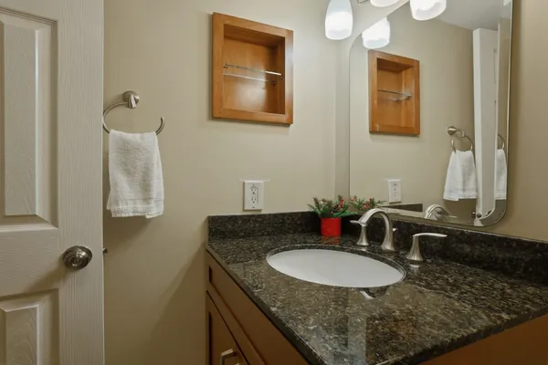 $425,000 | 203 Old Mill Road, Unit B09, Killington, VT 05751