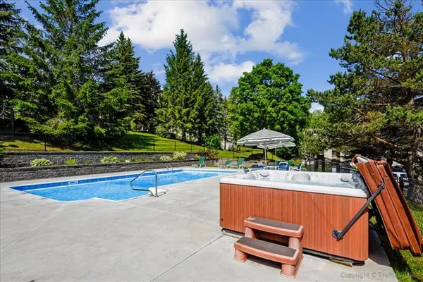 $425,000 | 203 Old Mill Road, Unit B09, Killington, VT 05751