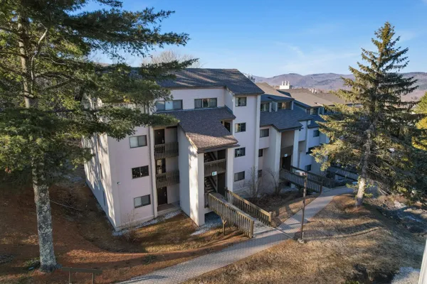 $425,000 | 203 Old Mill Road, Unit B09, Killington, VT 05751