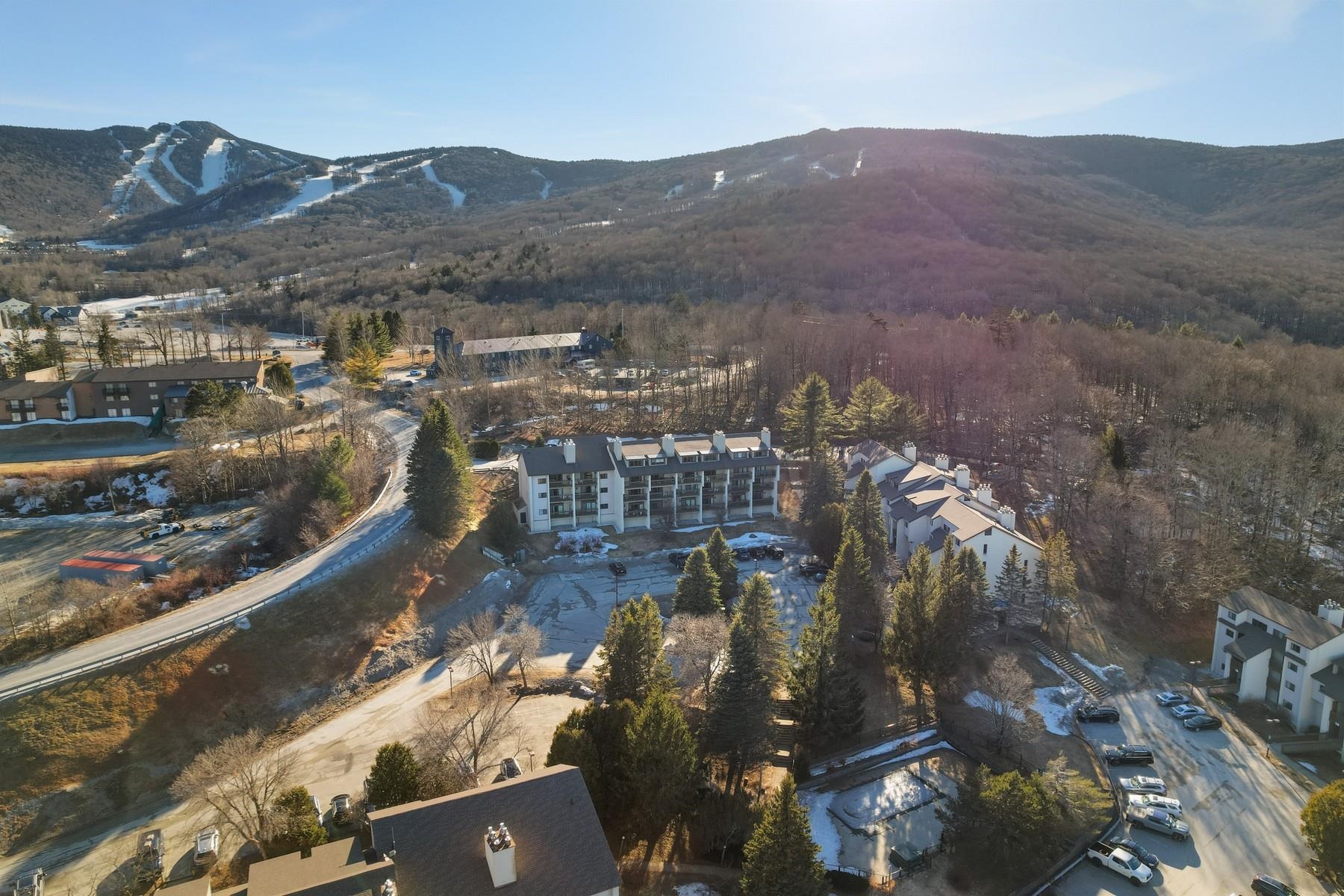 203 Old Mill Road, Unit B09 Killington, VT 05751 - Photo 41 of 43