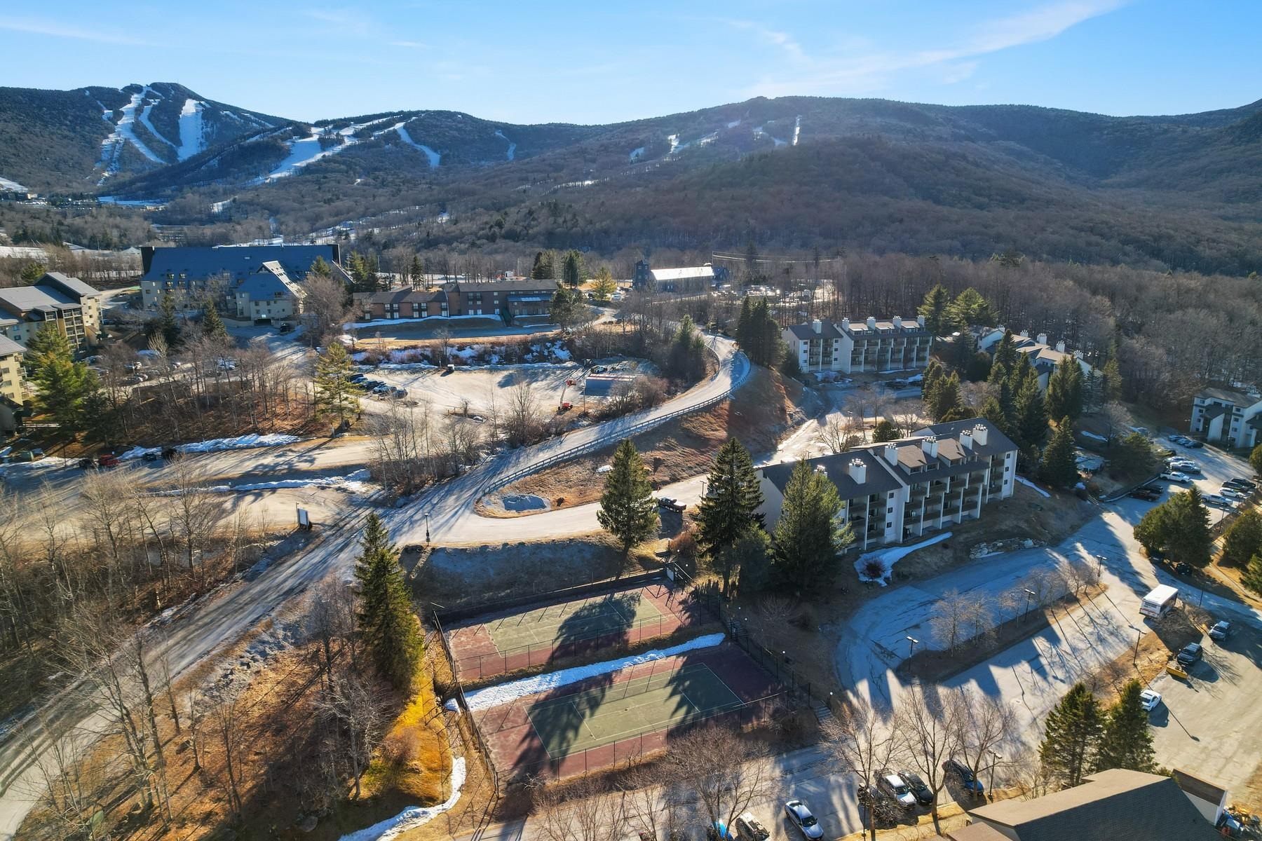 203 Old Mill Road, Unit B09 Killington, VT 05751 - Photo 42 of 43