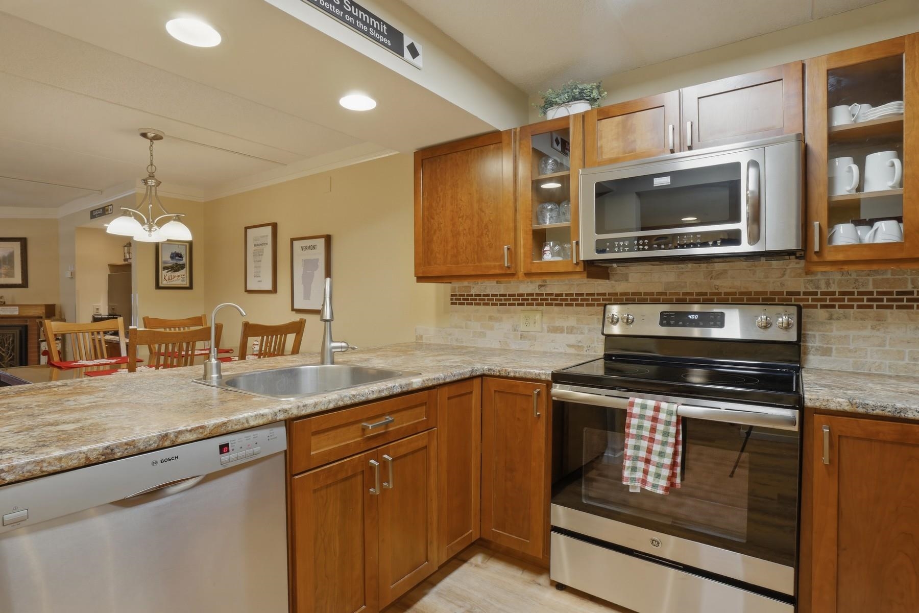 203 Old Mill Road, Unit B09 Killington, VT 05751 - Photo 10 of 43