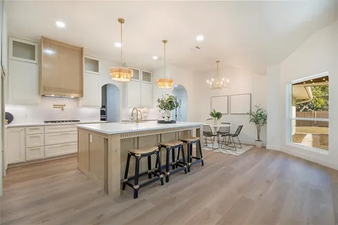 $900,000 | 7220 Claybrook Drive, Dallas, TX 75231