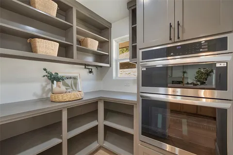 $900,000 | 7220 Claybrook Drive, Dallas, TX 75231