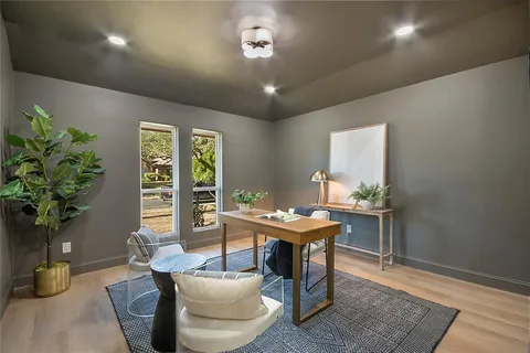 $900,000 | 7220 Claybrook Drive, Dallas, TX 75231