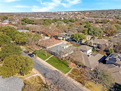 $900,000 | 7220 Claybrook Drive, Dallas, TX 75231